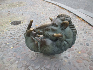 Wildschwein Bronzeskulptur - Foto © Michele Carloni