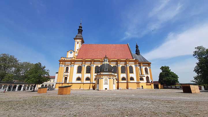Kloster Neuzelle in Brandenburg - Womotraum - Chris und Sylvia